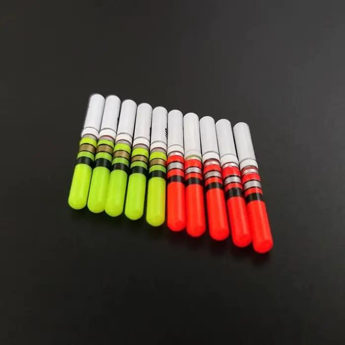 10 bâtons lumineux verts et rouges pour la pêche de nuit avec piles CR322, accessoires de pêche luminescents