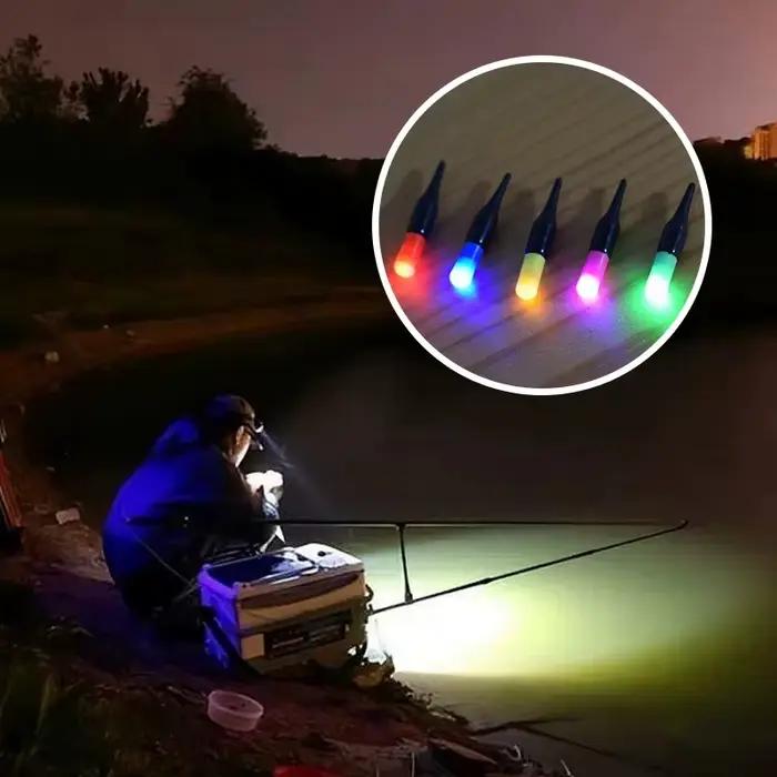 5 pièces flotteurs de pêche luminescents à LED avec queue flottante et changement de couleur, accessoires
