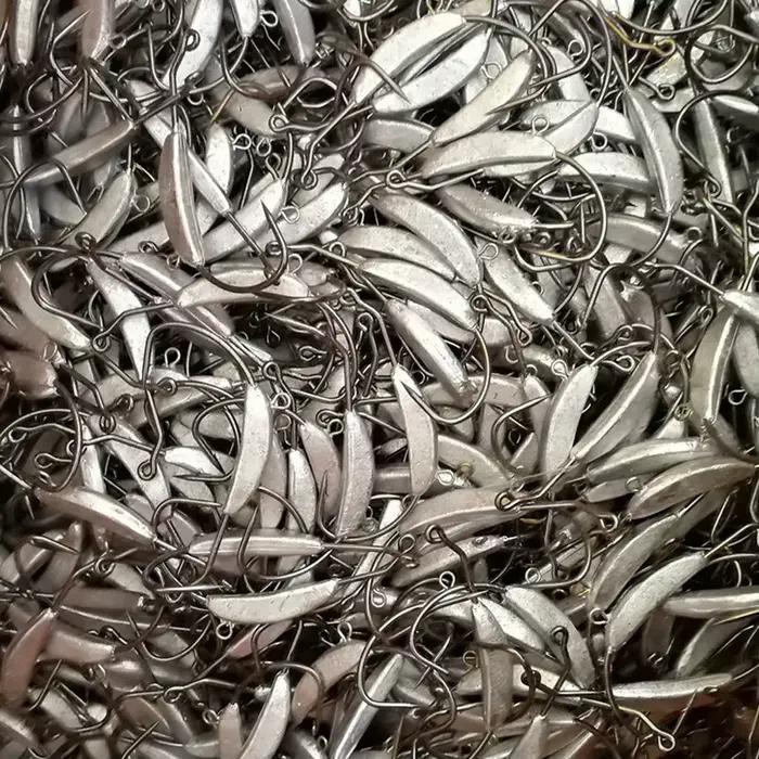 Hameçons offset weighted avec cuillères pailletées 2 pièces - Pour Texas Rig et pêche active