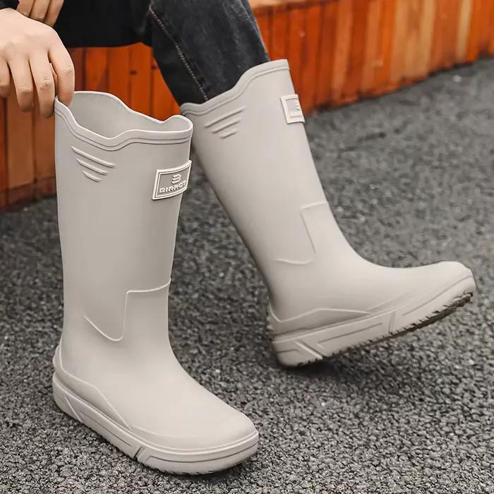 Bottes de pluie hautes hommes PVC confortables slip-on pour pêche camping et travail saison des pluies