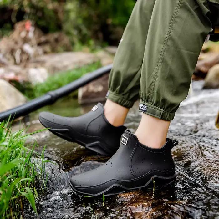 Bottes de pluie cheville homme imperméables et antidérapantes pour pêcheur occassions extérieures humides