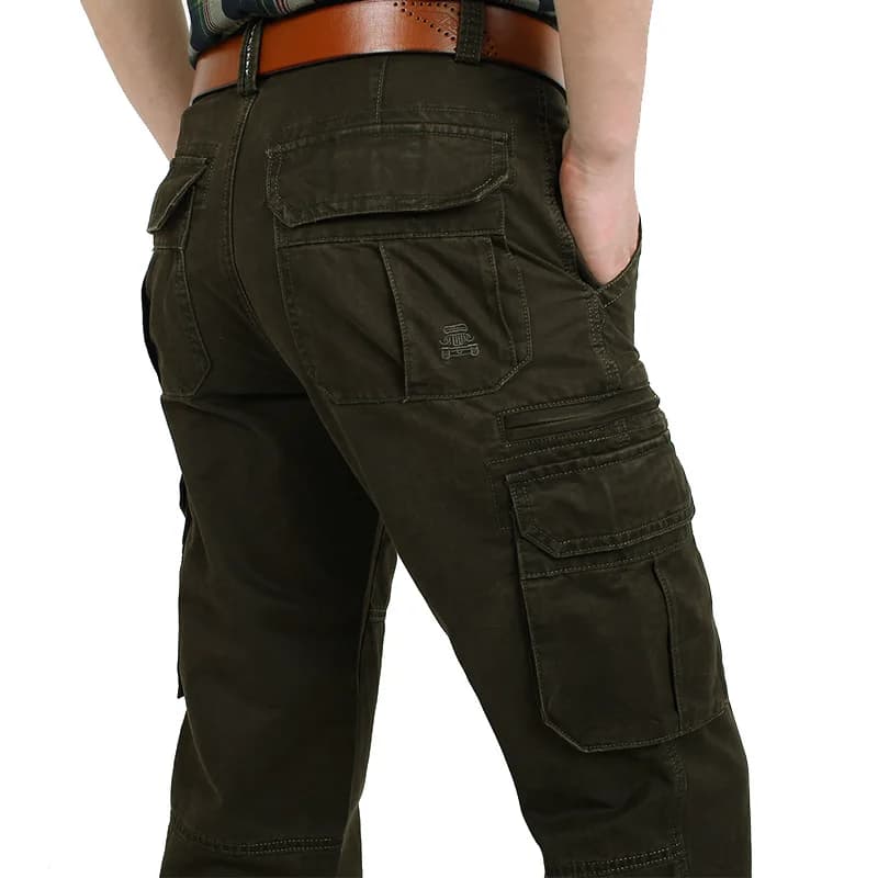 Pantalon cargo armée verte pêche multi-poches pour organisation parfaite du matériel
