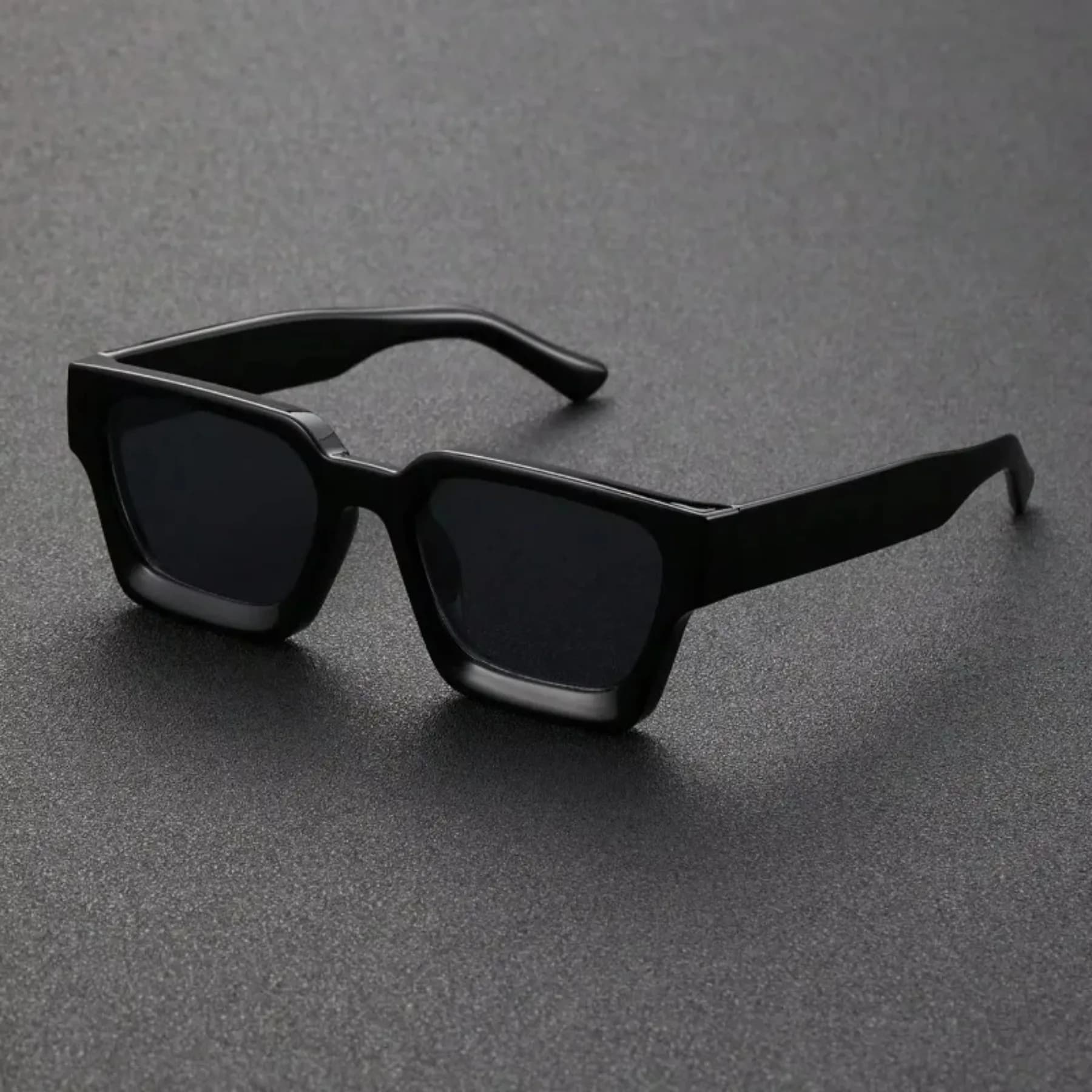 Lunettes de soleil unisexe carrées en plastique pour pêche photographique et sorties plage - style rétro