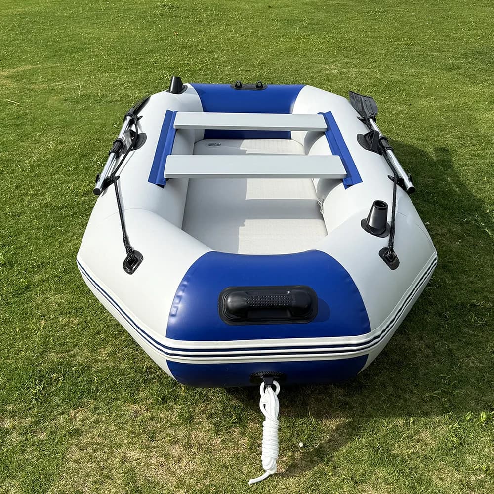 Bateau gonflable pêche ventre PVC Savagemarine kayak leurre installation moteur hors-bord rivière lac transportable