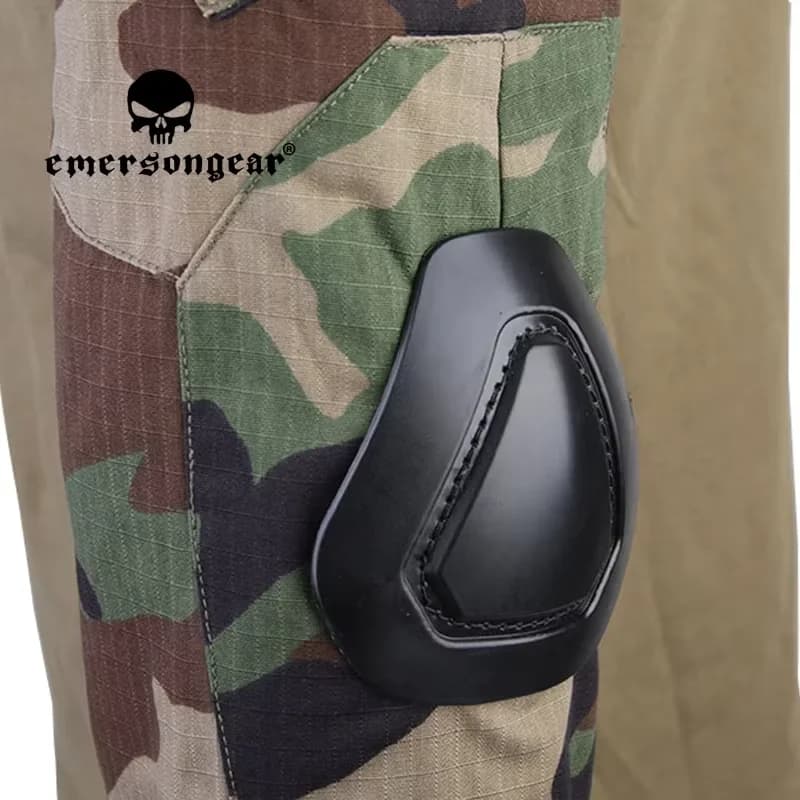Uniforme de combat Emerson pour airsoft et pêche avec genouillères et camouflage ghillie intégré