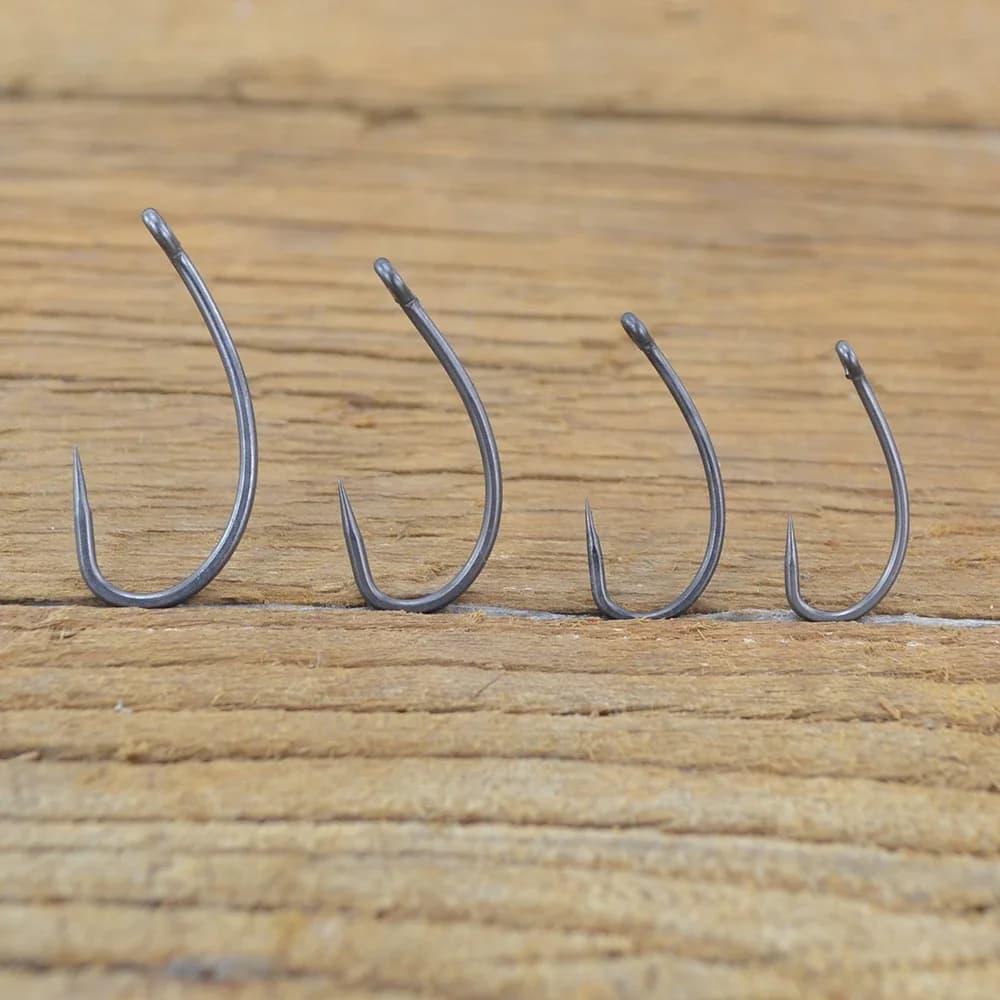 Hameçons de pêche sans ardillon Hirisi 50 pièces acier haute teneur en carbone pour carpe modèle 8004