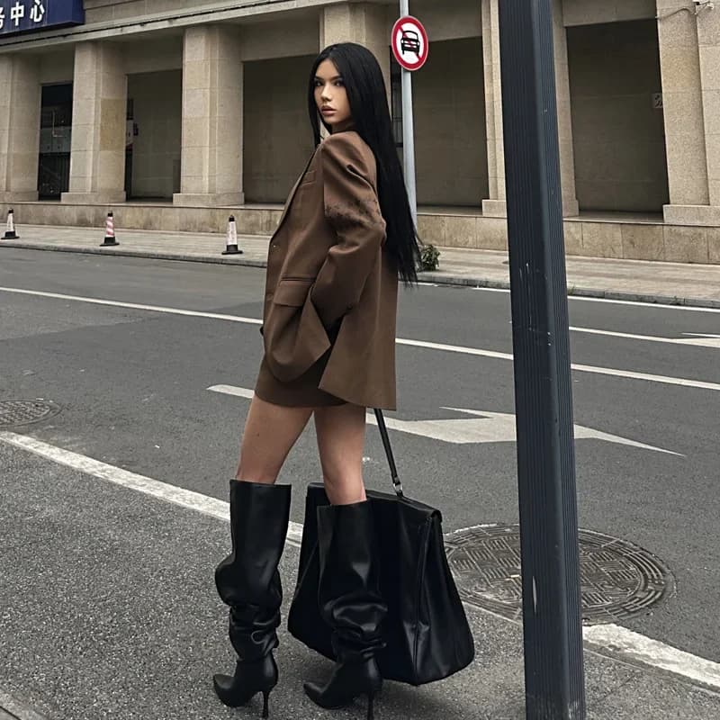 Bottes longues femmes talon fin pointu mode confort plissé européen américain sexy pêche 2023