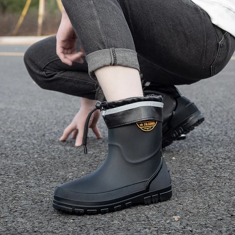 Chaussures aquatiques mi-mollet homme couleur unie lacets pluie antidérapantes pêche extérieur imperméables