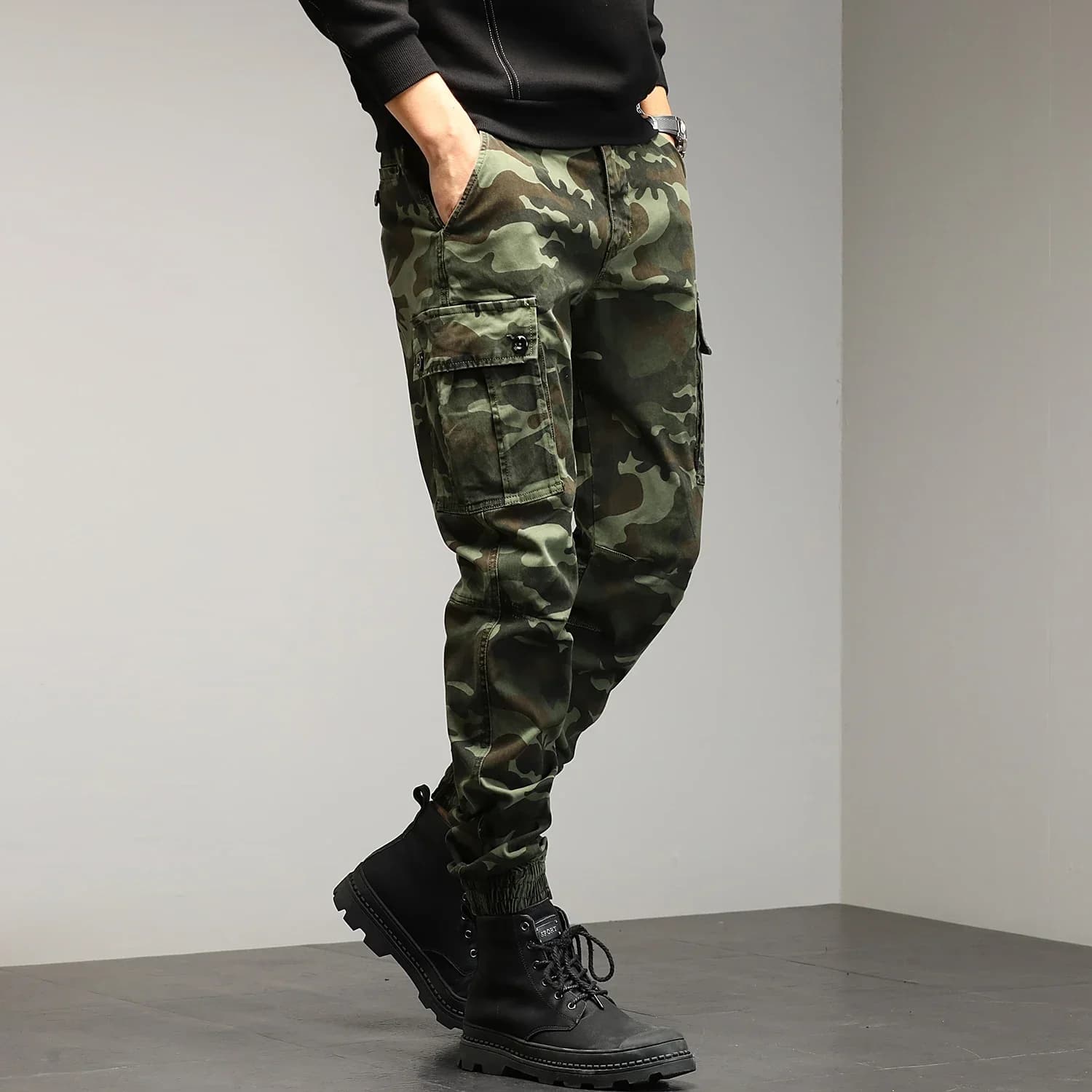 Pantalon cargo rouge camouflage HIQOR - Style streetwear pour pêche urbaine et outdoor fashion