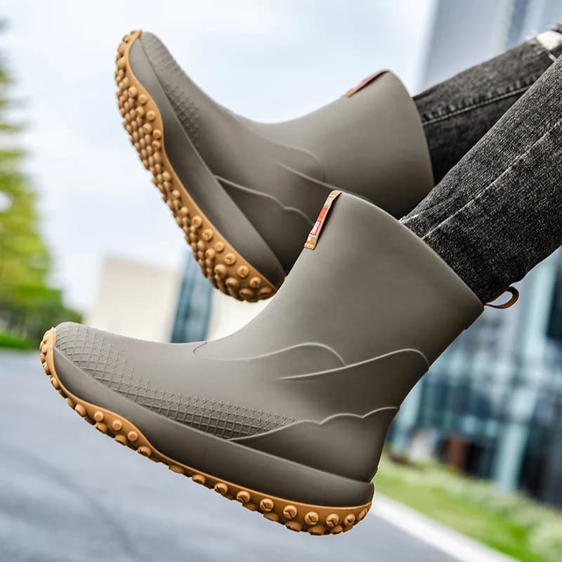 Bottes de pluie homme mi-mollet 2025 nouvelles chaussures outdoor antidérapantes légères imperméables