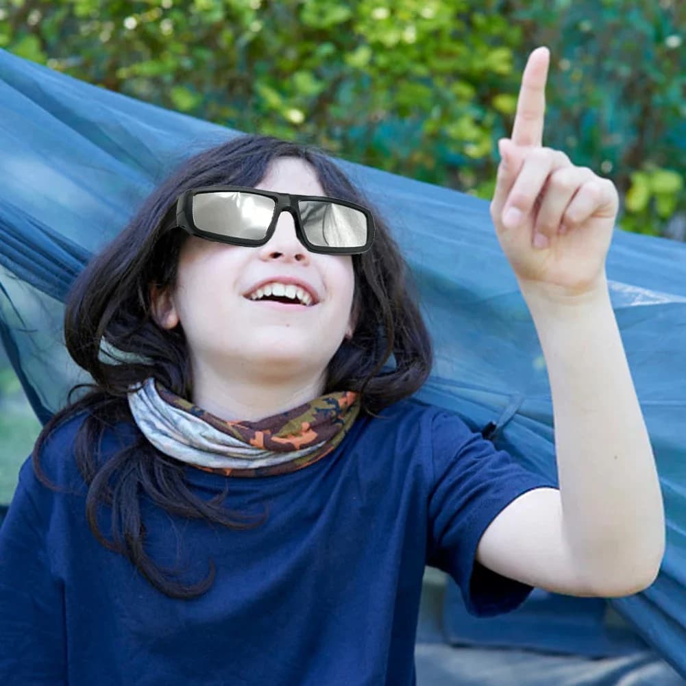 Lunettes éclipse solaire papier sécurité observation soleil protection UV pêche