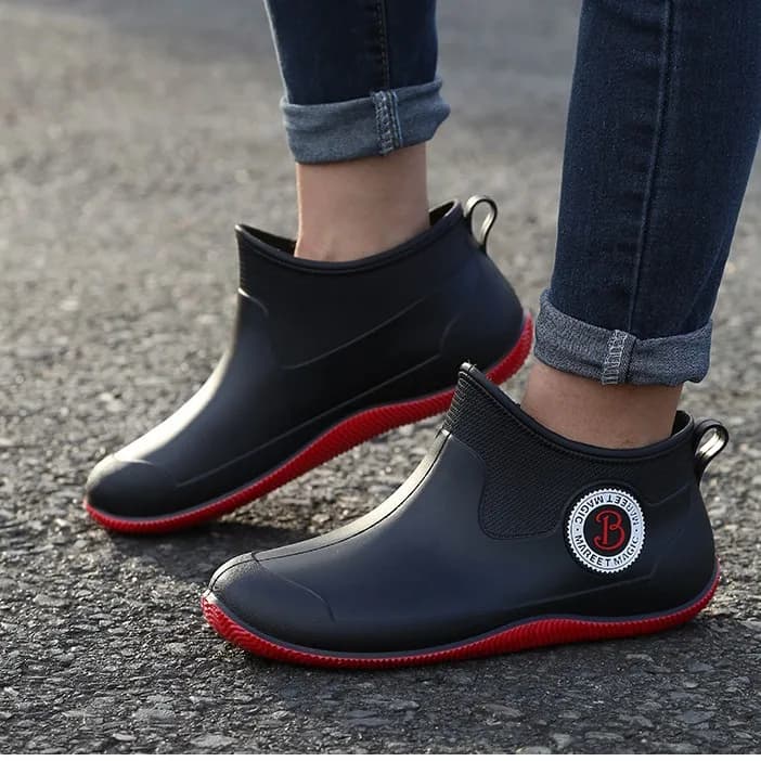 Chaussures aquatiques couple anti-dérapantes imperméables légères bottes de pluie unisexe