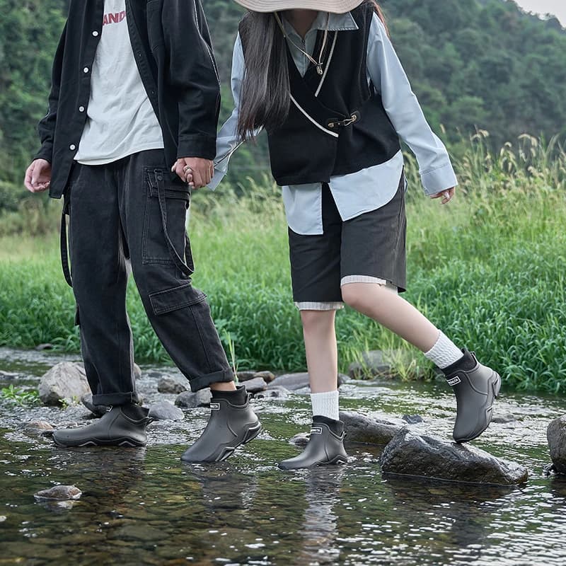 Chaussures de pluie homme hiver chaudes doublées peluche étanches extérieur anti-dérapantes couple