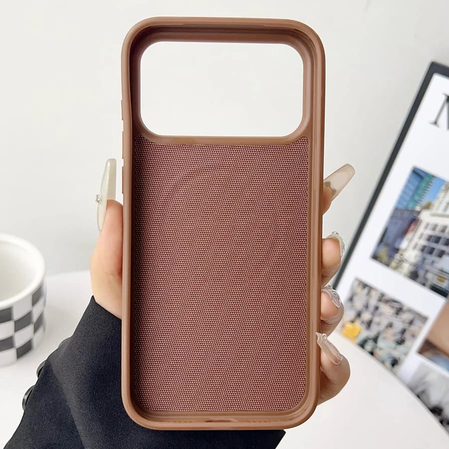 Coque iPhone 17 16 15 14 tissée originale - Protection magnétique MagSafe compatible avec charge sans fil