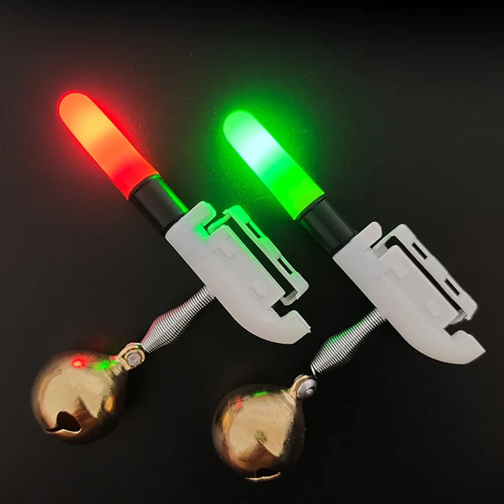 Lampe pêche nocturne LED CR425 batterie lithium 3.6V recharge USB lumière puissante pour canne
