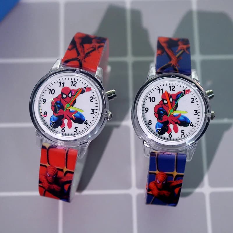 Montre enfant Spider-Man Marvel à lumière colorée, bracelet silicone étanche 3 bars, idée cadeau jouet garçon