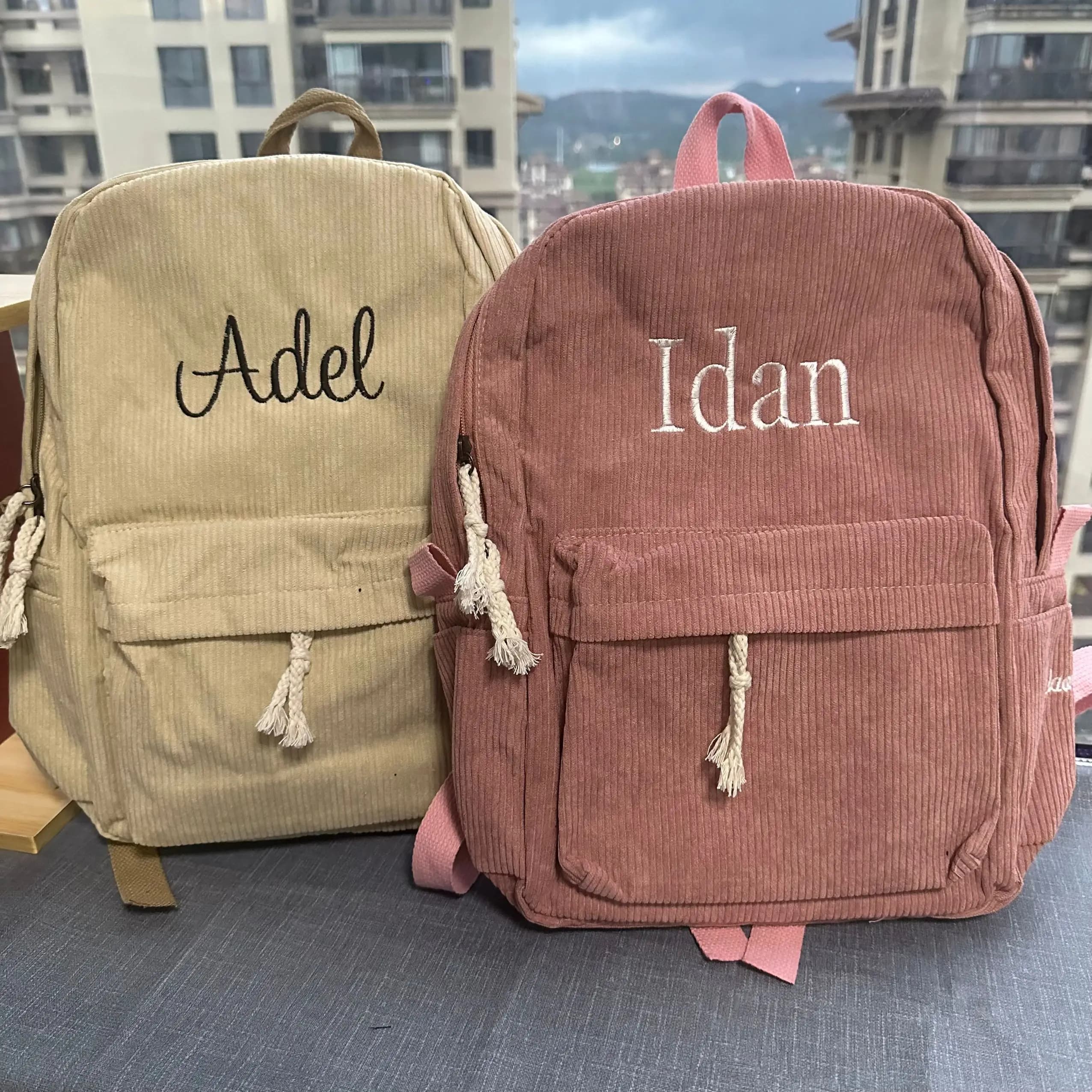 Sac à dos personnalisé enfant en velours côtelé brodé - Prénom personnalisé - Rentrée scolaire maternelle