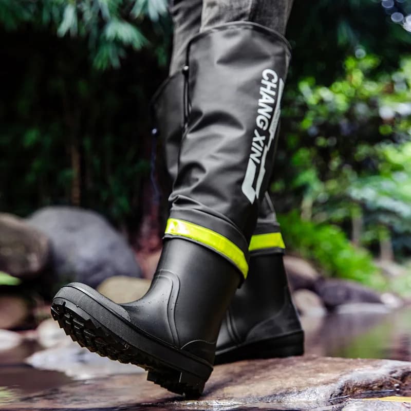 Bottes de pêche homme hautes imperméables genou - Chaussures aquatiques réservoir pour pêche en eau