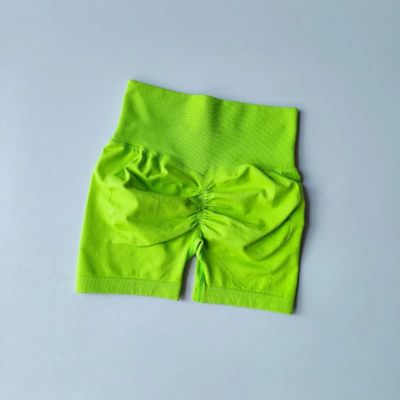Shorts de sport pêche femme effet peach lift, taille haute gainante pour pêche active et mouvements dynamiques