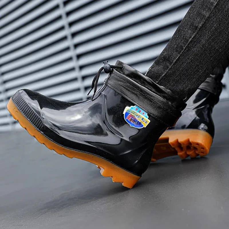 Bottes de pêche hiver 2023 doublées polaire imperméables antidérapantes pour hommes pêche en eau froide