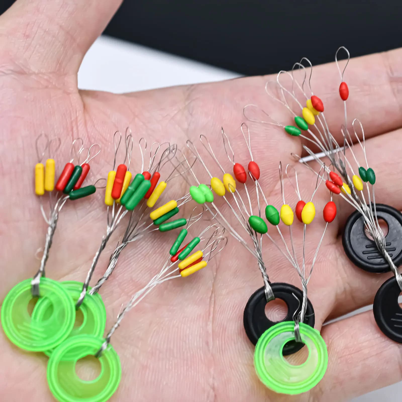 Flotteurs de pêche ovale et cylindrique 180 ou 600 pièces, billes colorées en caoutchouc par groupe de 6