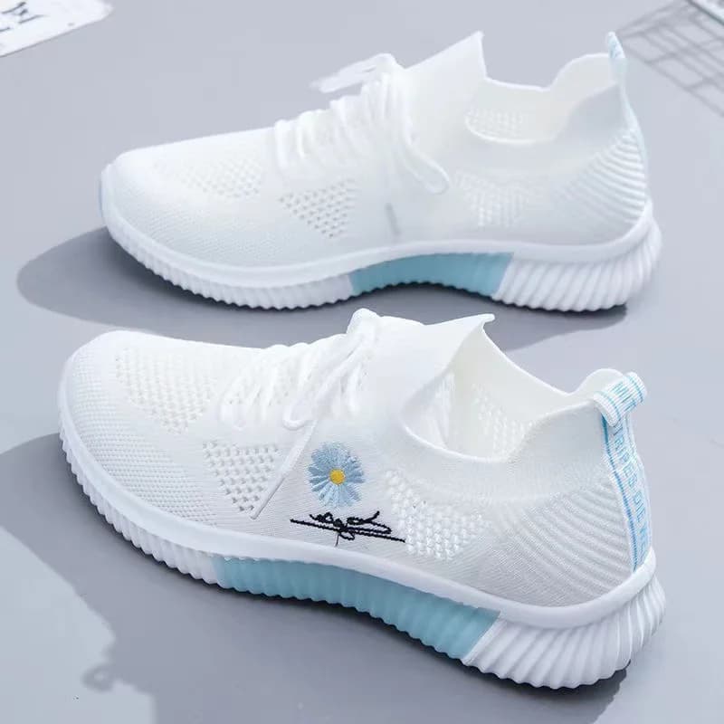 Petites chaussures blanches pêche femme tricotées semelle souple respirantes pour pêche étudiante été