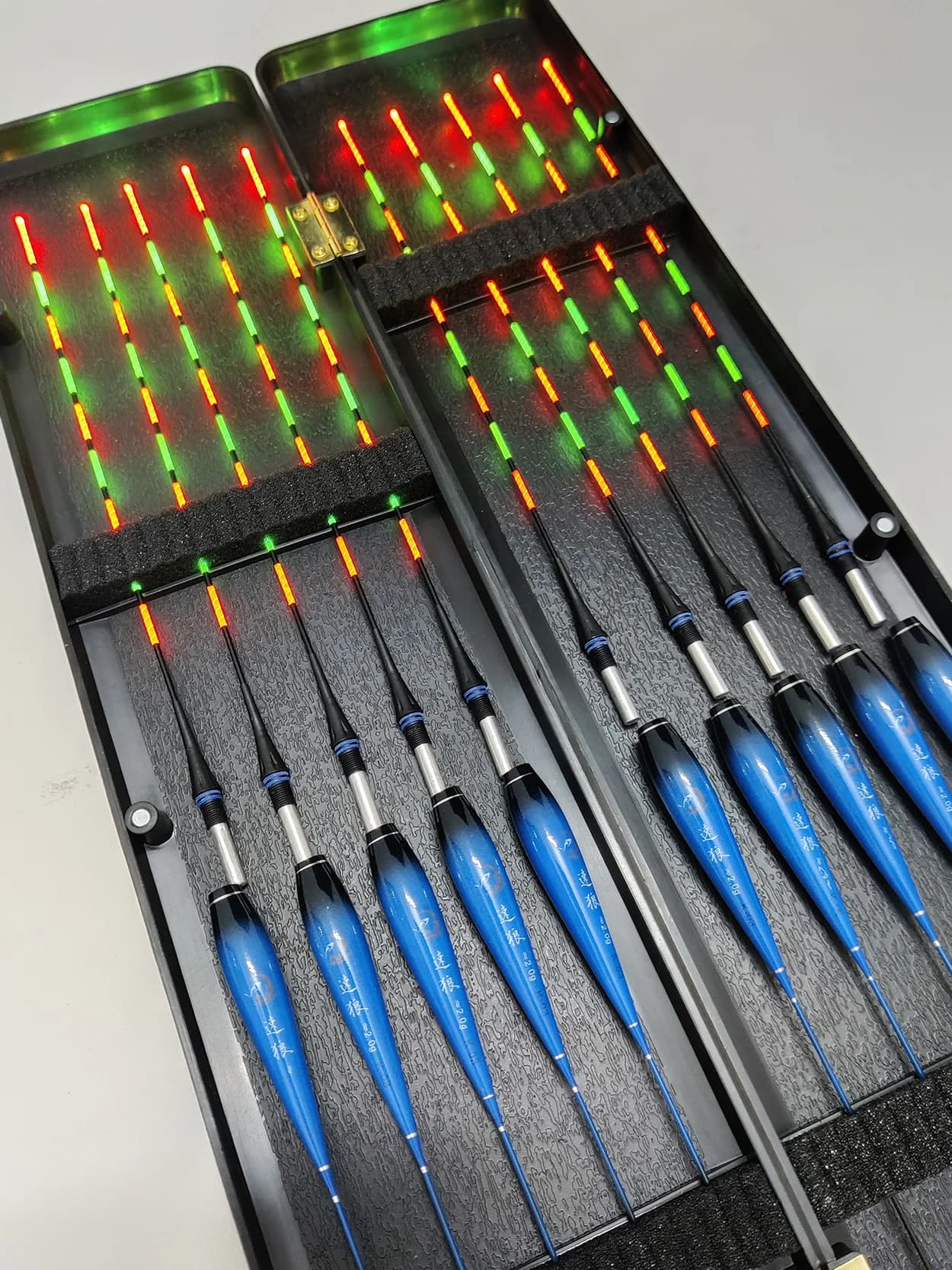 Flotteurs électroniques pour carpe crucienne 2025 - Ultra lumineux jour et nuit nouvelle génération