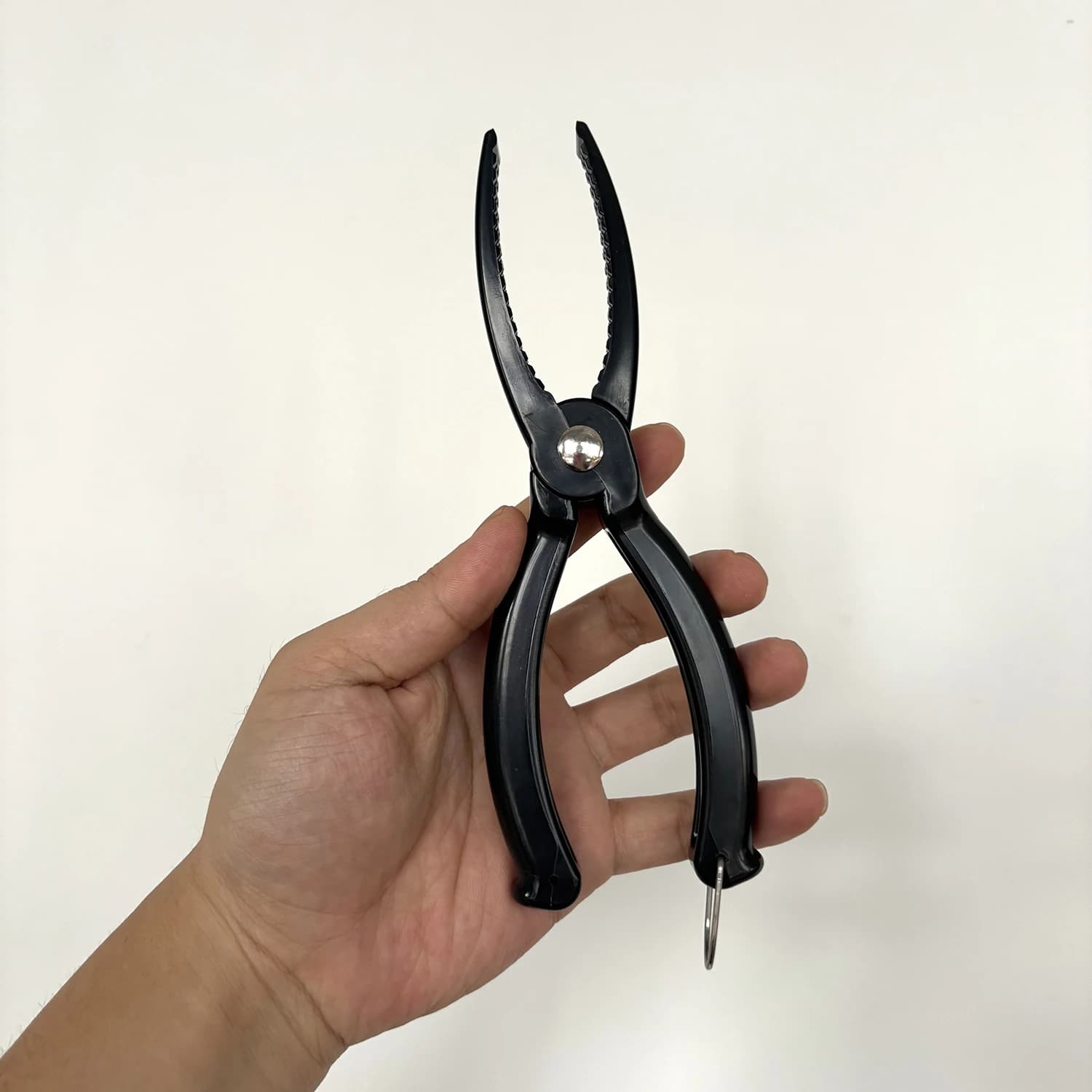 Pinces de contrôle poisson anti-dérapage durables - Outils essentiels pour pêcheurs avec prise ferme