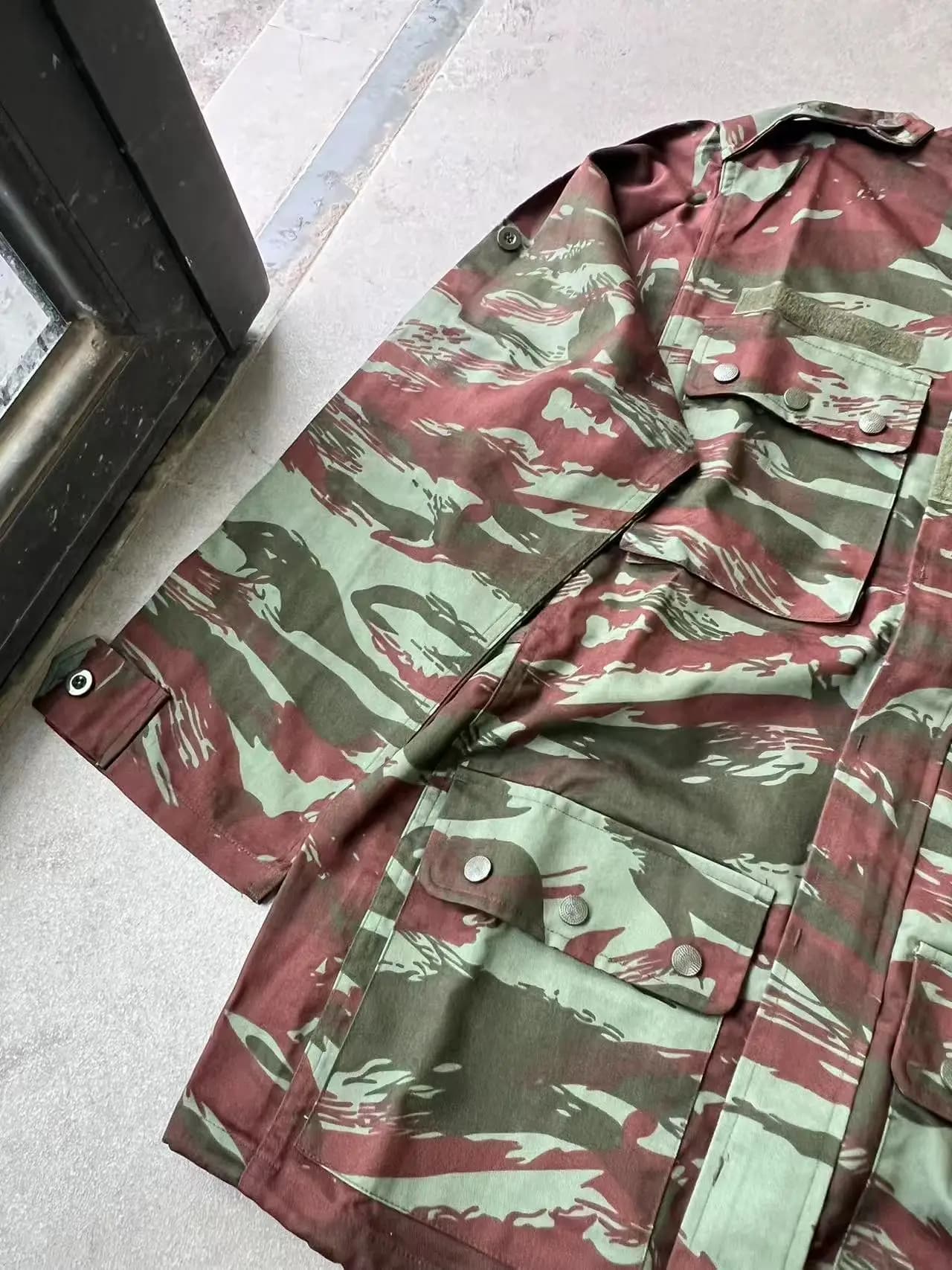 Set camouflage lézard français Benin - Tenue pêche africaine pour discrétion exceptionnelle berges