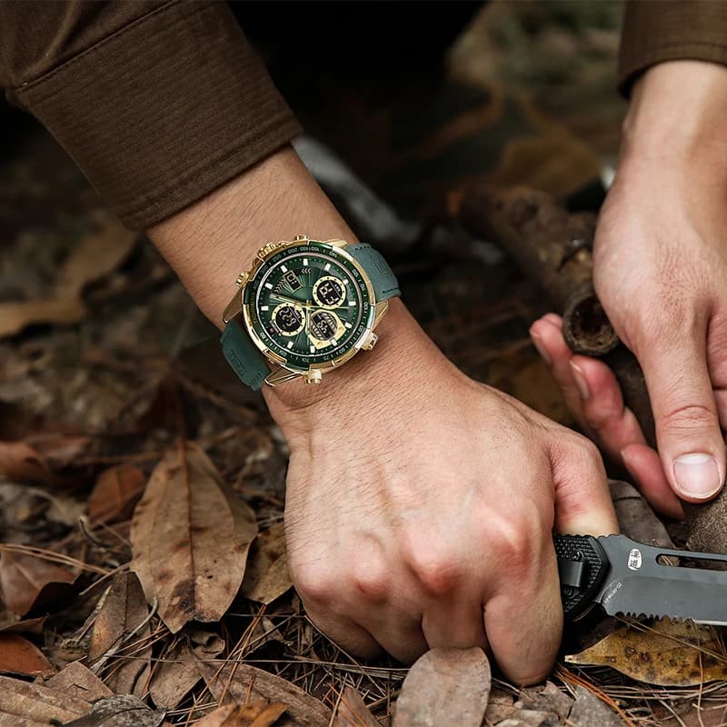 Montre militaire homme NAVIFORCE étanche - Bracelet cuir, chronographe, chiffres arabes, style sport et aventure