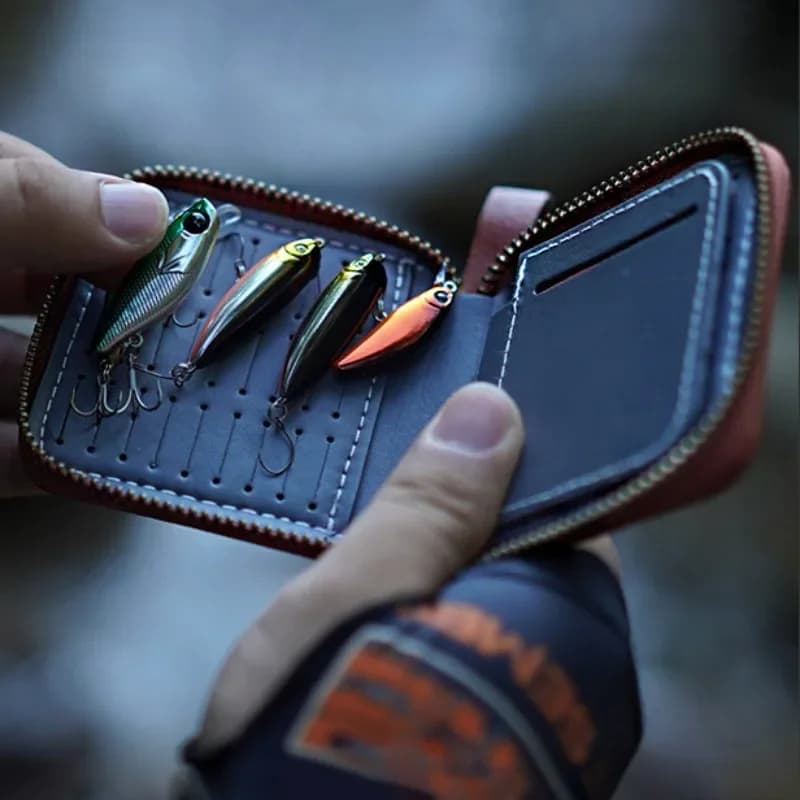 Portefeuille cuir vachette pour leurres de pêche à la mouche - Séchage et rangement streamers