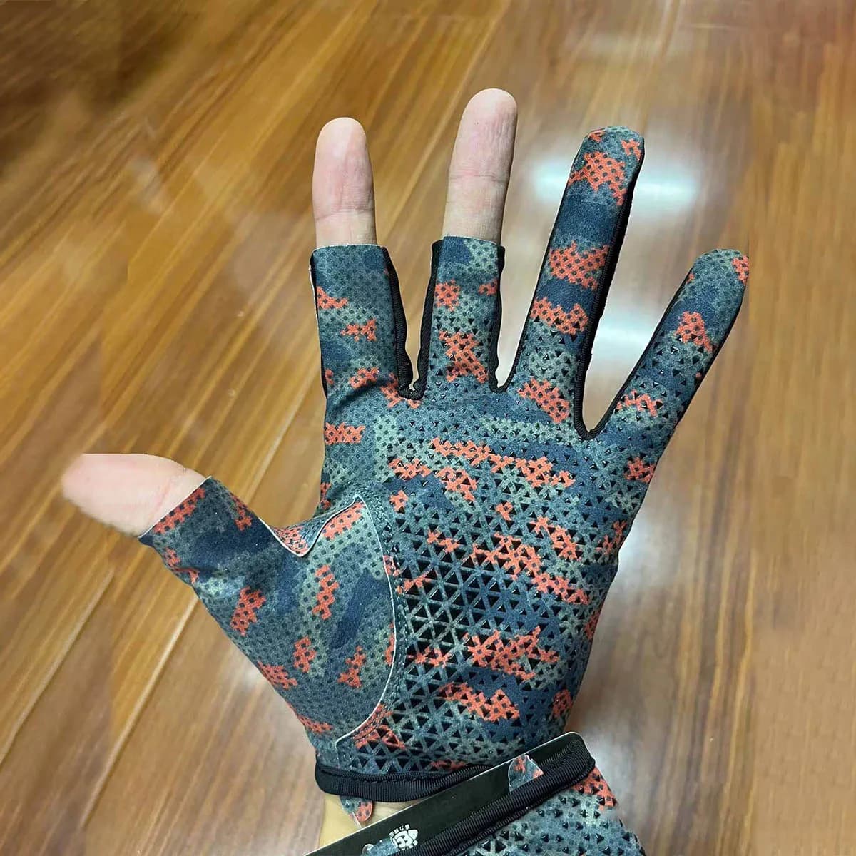 Gants Gamakatsu 3 doigts anti-dérapants - Protection solaire pêche à la mouche été