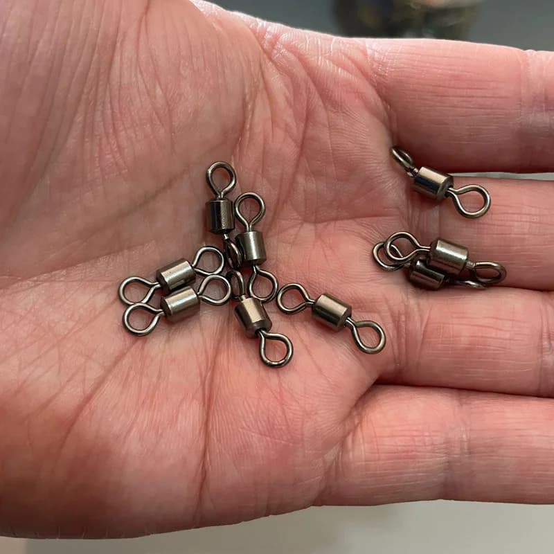 100 pièces émerillons de pêche en acier inoxydable pour carpe, accessoires montage leurres et hameçons avec anneaux solides
