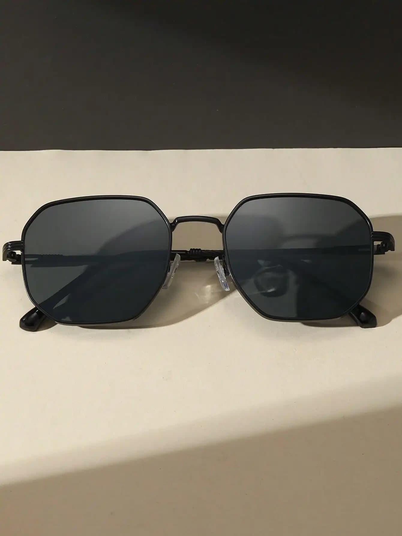 Lunettes de soleil vintage unisexe style bohème pêche - Monture géométrique métal rétro pour activités extérieures