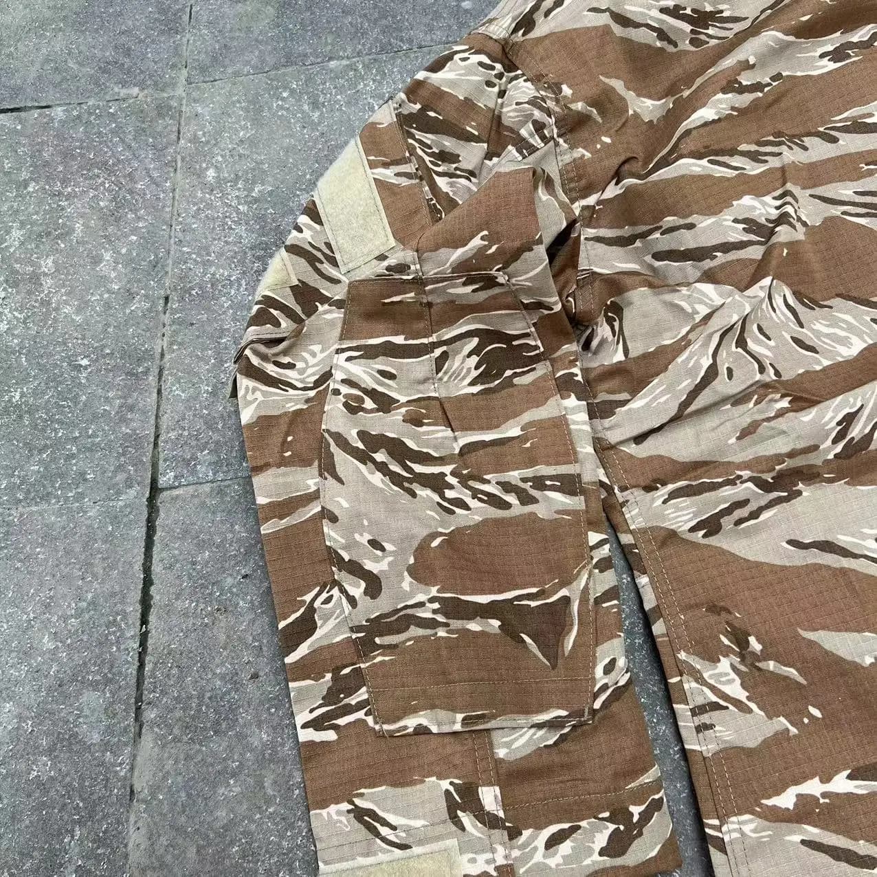 Combinaison tactique Desert Tiger - Camouflage désertique pour pêche côtière