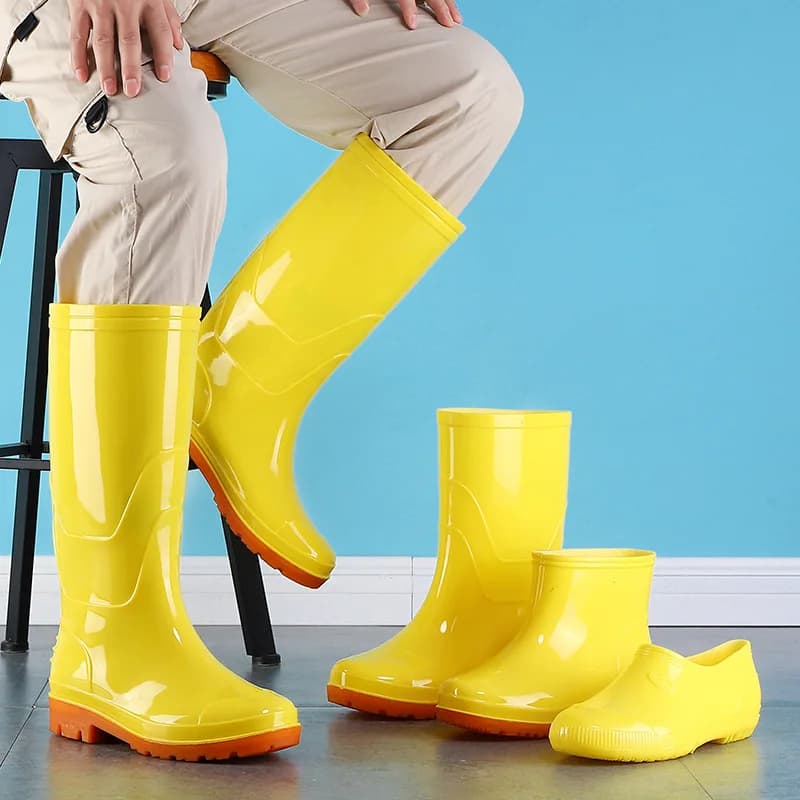 Bottes alimentaires jaunes antidérapantes hygiéniques pour pêche professionnelle et transformation