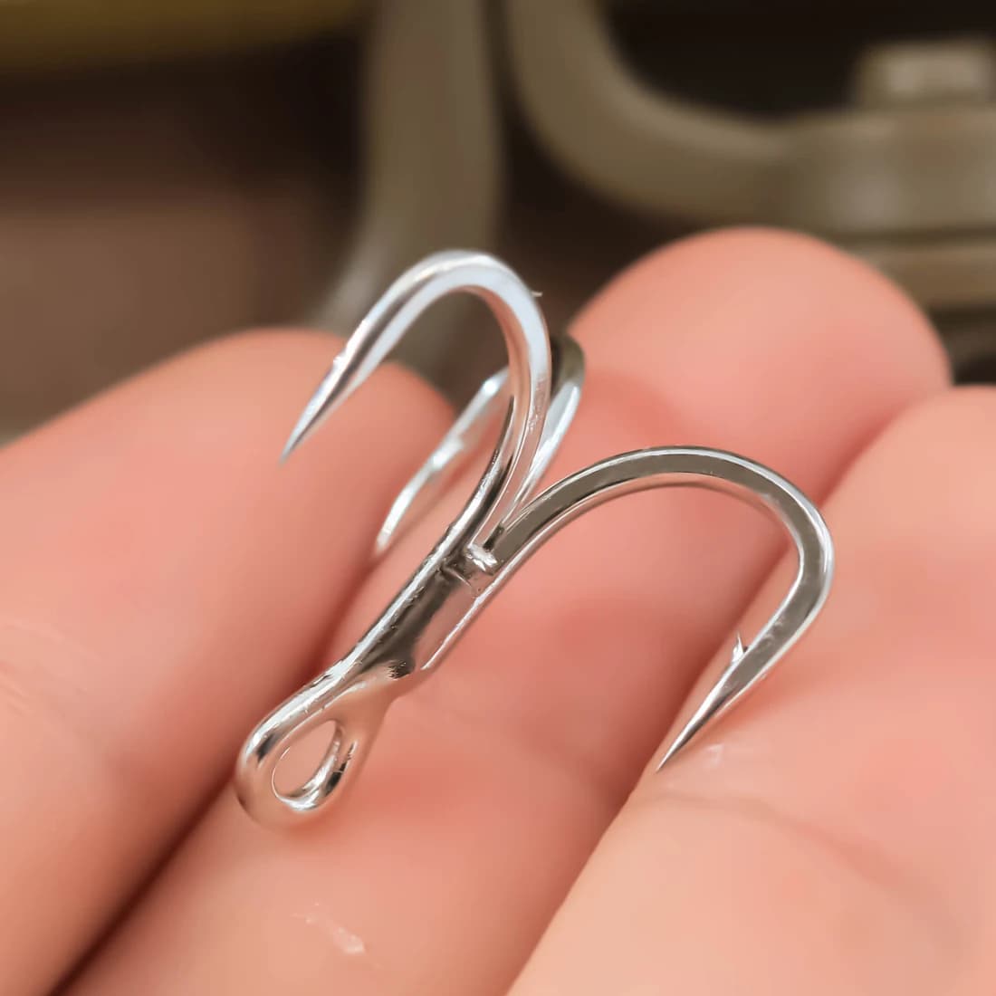 Hameçons triples FishTrip 4X renforcés pour pêche mer - remplacement pour leurres, cuillers et jigs