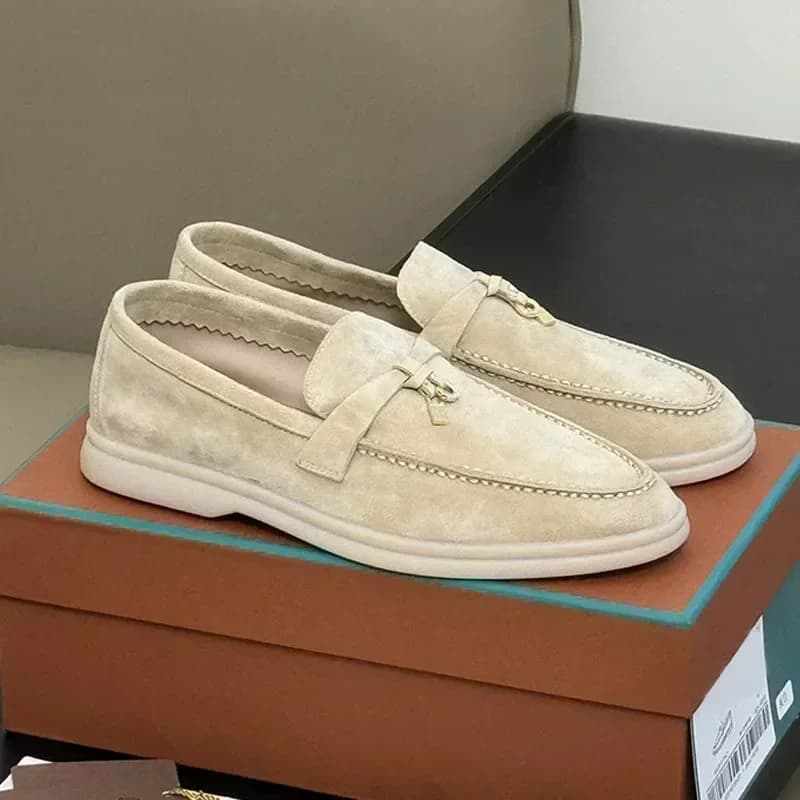 Chaussures casual britanniques intemporelles 2026 - Modèle couple à boucle métal frange
