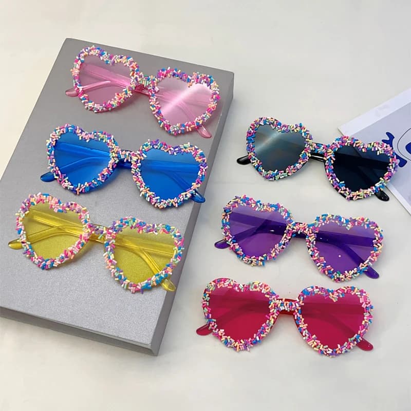 Lunettes de soleil cœur KAMMPT avec paillettes - Style mignon plage vacances tendance original