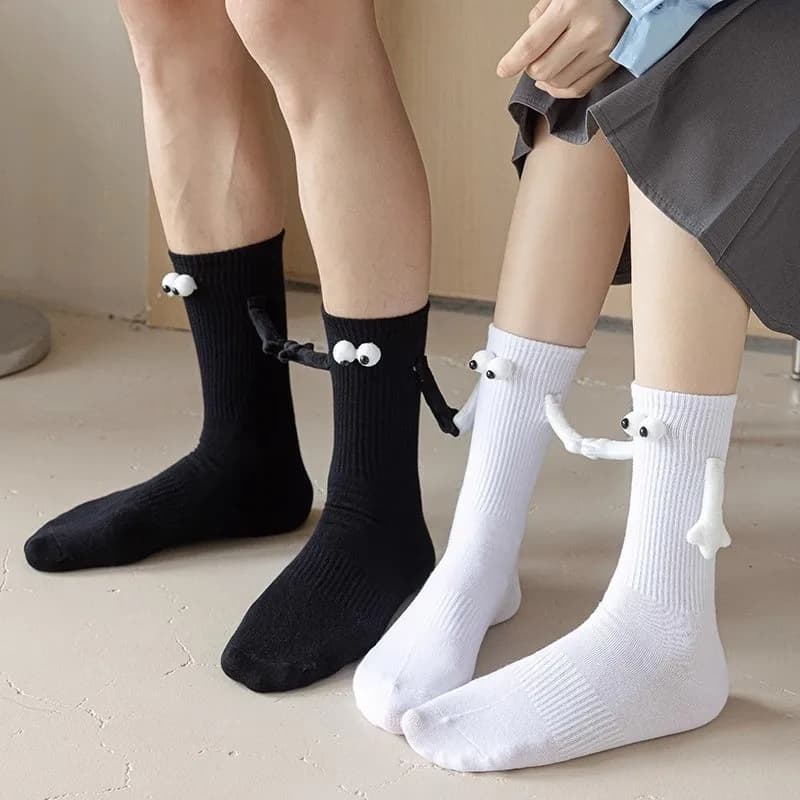 Chaussettes couple main dans main magnétiques drôles - Cadeau fête Noël saisons solides couleur