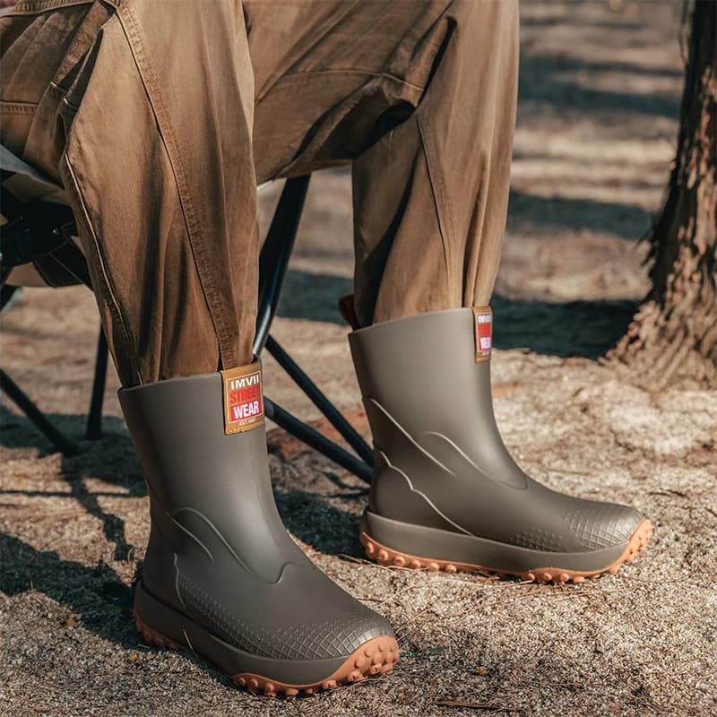 Nouveauté 2025 bottes de pluie mi-hautes couple pour pêche anti-dérapantes camping polyvalentes