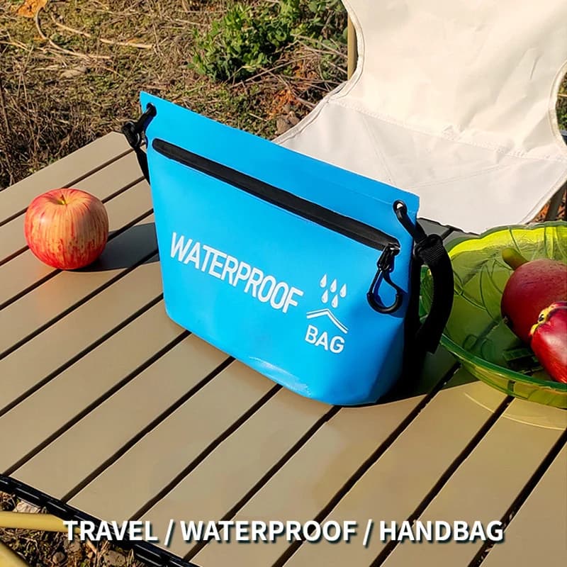 Sac étanche 5 litres XA17WA pour voyage rafting kayak randonnée aquatique bagagerie sportive