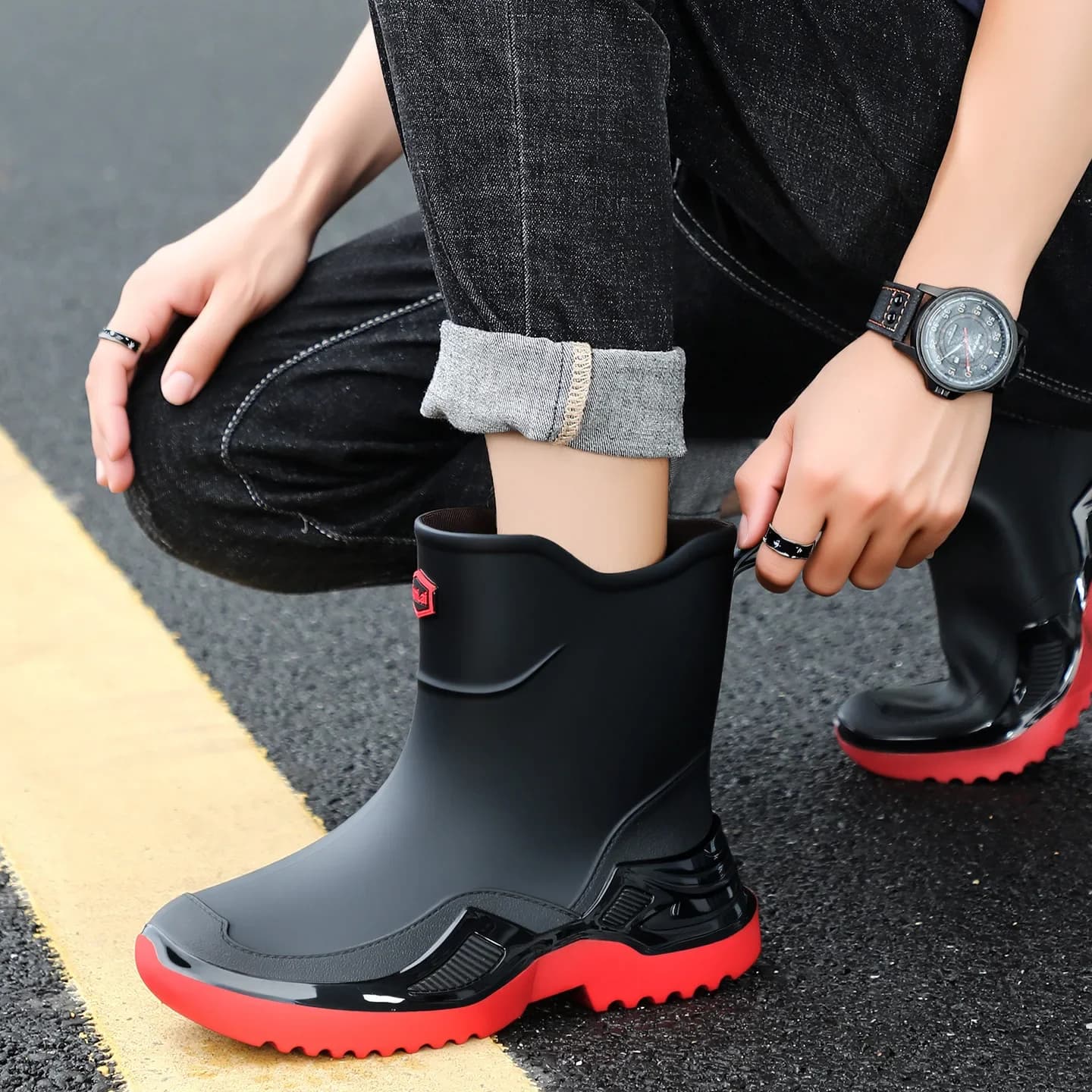 Bottes caoutchouc homme noires coréennes antidérapantes style sport courtes épaisses écologiques