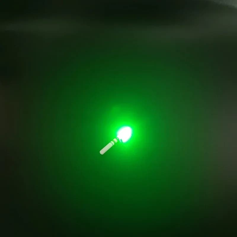 10 bâtons lumineux vert/rouge LED pour pêche nocturne - fonctionne avec piles CR322