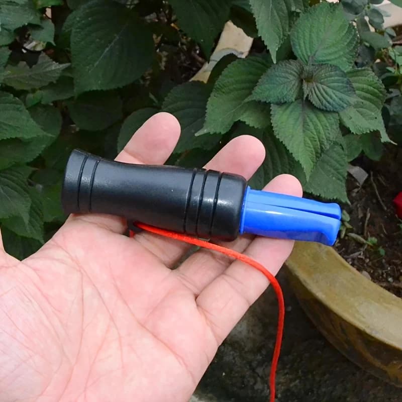 Sifflet leurre canard plastique - Appeau imitation pour camping et équipement chasse outdoor