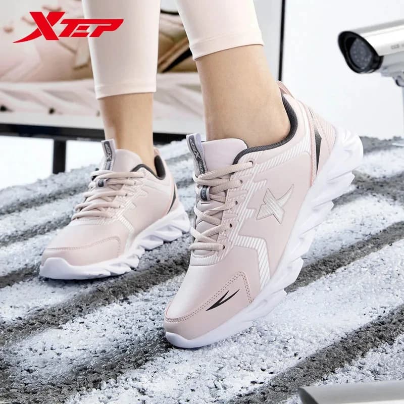 Chaussures de running Xtep antidérapantes pour pêche sportive avec amorti et semelle souple