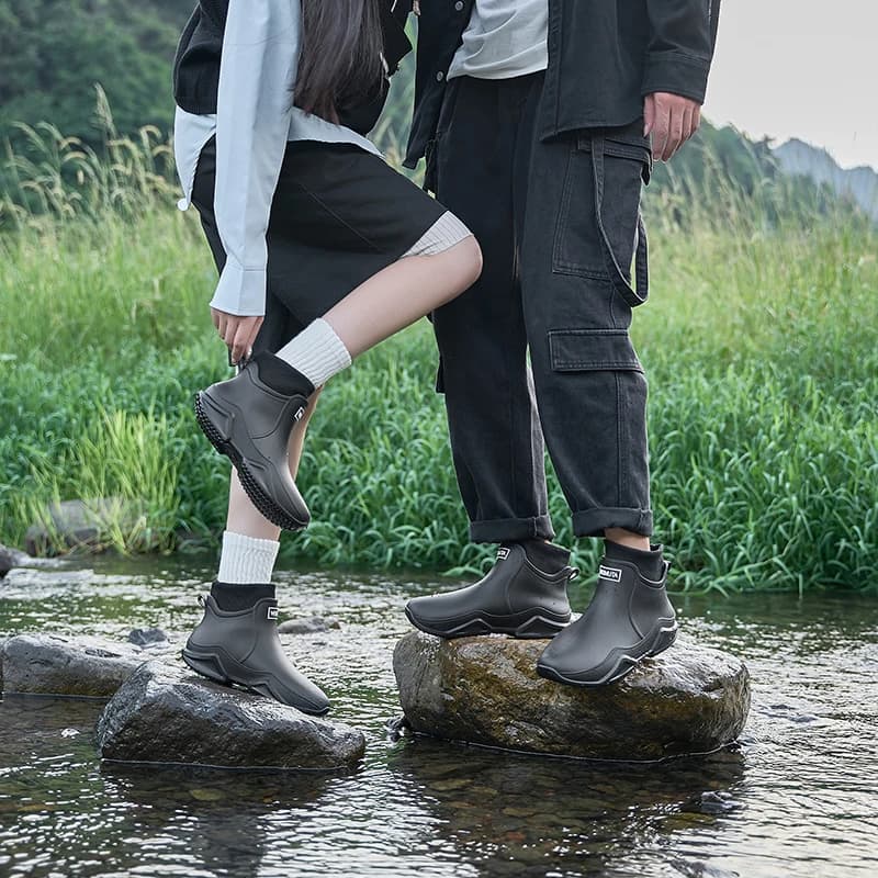Chaussures de pluie homme hiver chaudes doublées peluche étanches extérieur anti-dérapantes couple