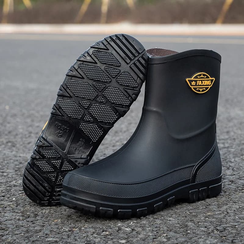 Chaussures aquatiques mi-mollet homme couleur unie lacets pluie antidérapantes pêche extérieur imperméables