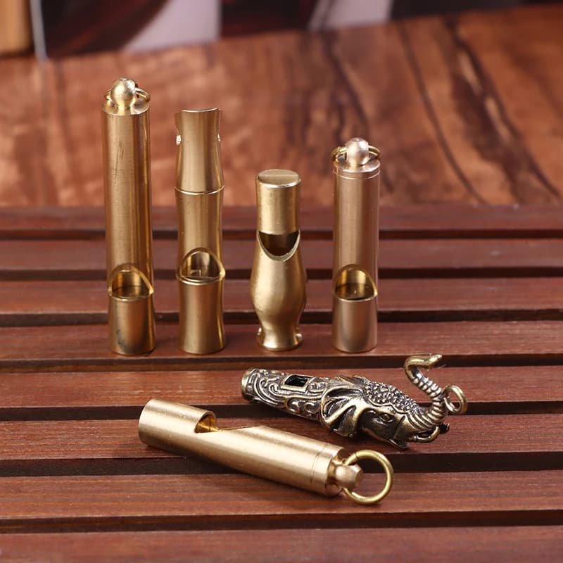 Sifflet de survie haute fréquence en laiton - Accessoire portable pêche outdoor sécurité décibels explosifs