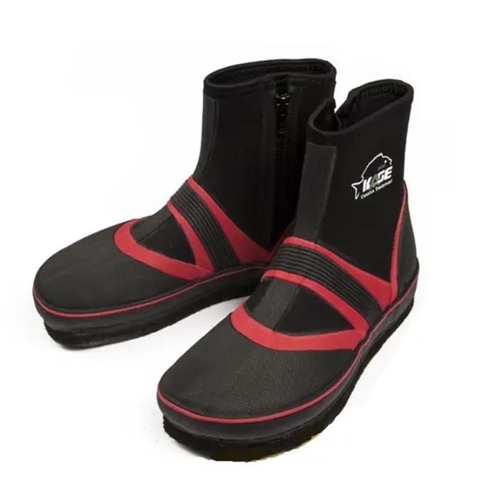 Chaussures de pêche couple avec semelle feutre cloutée - Bottes mer antidérapantes homme et femme tailles 36 à 46 pour été